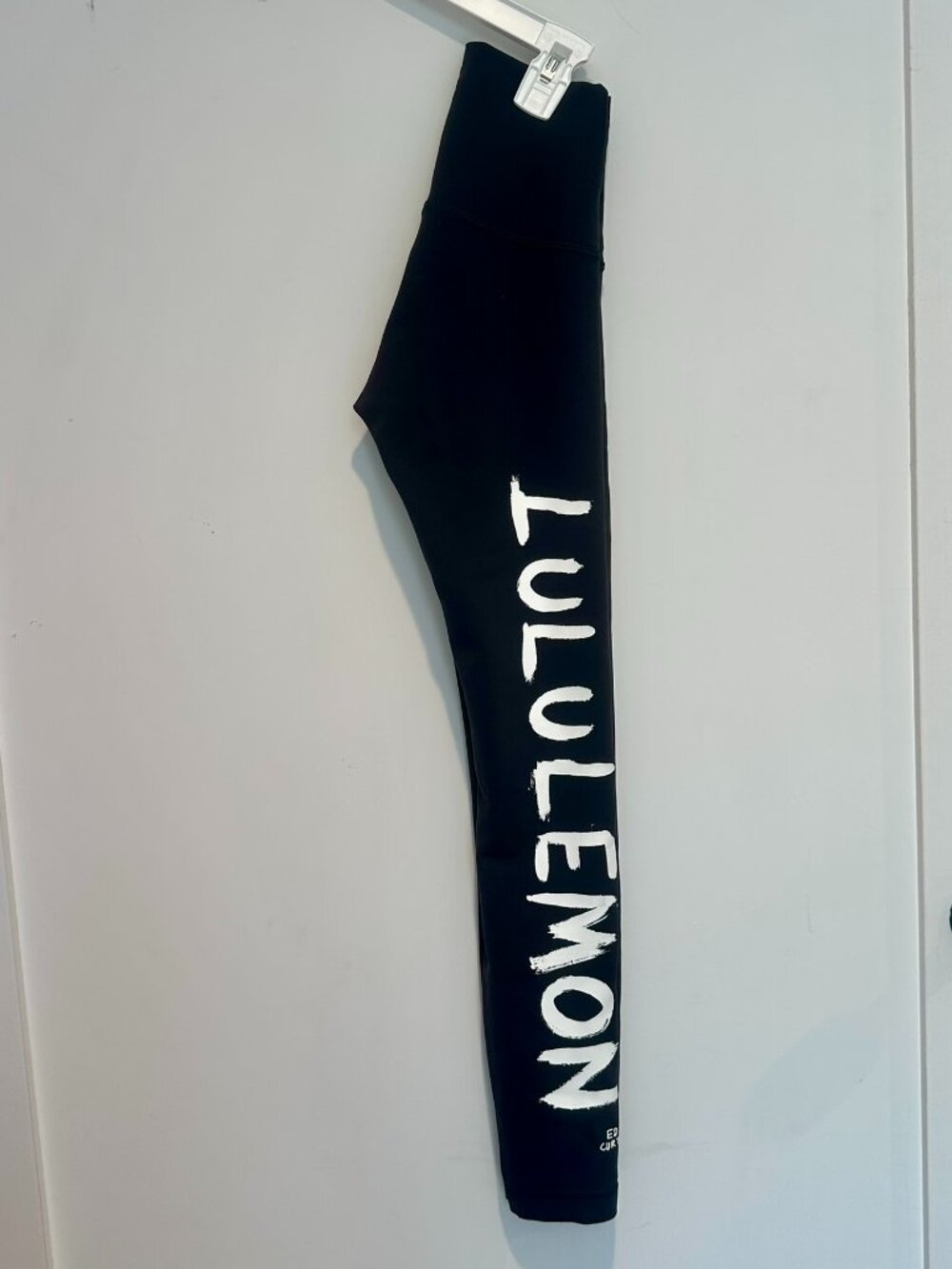 Lululemon Wunder Train High-Rise Tight Ed Curtis black legging Size 0